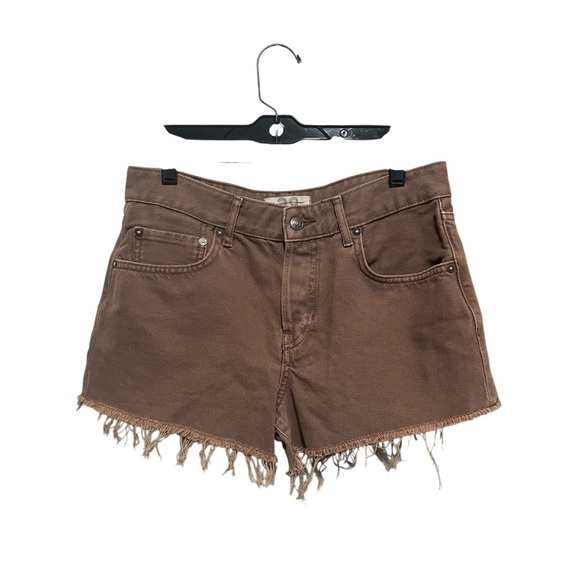 New We the Free Brown Denim Cut off Shorts, Distressed Hem, New with out Tags - Picture 2 of 4